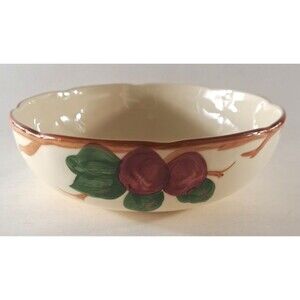 Franciscan Earthen Ware Apple Round Serving Bowl California 8.25" 1950s